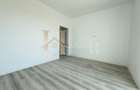 Decomandat. Loc de parcare acoperit. Etaj 1. Balcon 10 mp.