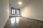 Apartament cu 2 camere,situat la un parter foarte inalt, zona Iosefin - 1