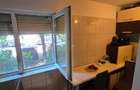 Proprietar, vând apartament cu 3 camere, decomandat, parter înalt, balcon.  - 11