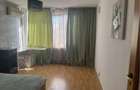 Apartament cu 3 camere, DECOMANDAT, zona Podu Ros - 5 minute de Palas - 2