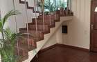 Vila 2005,S+P+E+M,living,dinning,3 dormitoare,3 bai,teren 2090mp,piscina,garaj - 13