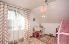 Vilă P+M, Clujului, 190 mp, teren 520 mp, singur în curte. 225 000 E - 23