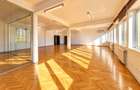 Spatiu birouri, cu 3 locuri parcare, Central, Brasov