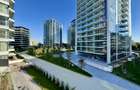 3 camere One Lake Club, piscină si promenadă pe lac