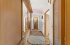 Apartament de vânzare cu 4 camere decomandat - Zona Intim - 5