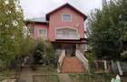 Vila cu etaj in Adunatii Copaceni, p+1+ pod + garaj + anexe, 5 camere, teren 100 - 2