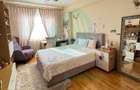 Apartament 4 camere cu garaj