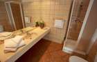 Hotel 4 stele, zona Pta Victoriei,cu restaurant si crama,comision 0 - 13