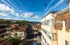 Apartament cu 3 camere de vânzare în Centrul orașului Câmpulung - 19