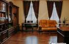 Casa 6 camere, cu teren 1160 mp, Dambul Rotund
