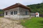Casa de terminat in Bascov-Valea Ursului, Strada Salcamilor - 1