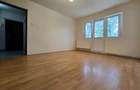 Apartament cu 2 camere, etaj intermediar, zona Mircea cel Batran - 3
