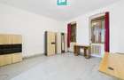 Casă 2 camere + anexe, teren 234 mp. - 6