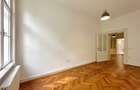 Apartament cu 3 camere in centrul istoric al Brasovului - 4