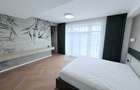 Casă de vânzare cu design contemporan și dotări premium