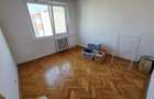 Vanzare 2 camere decomandate bloc 1982 - 1