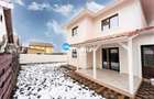 Duplex 4 cam, 250 teren, canalizare, 300 m de Profi Horpaz - 4