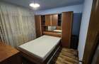 Inchiriez apartament doua camere in Micalaca zona 300
