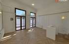 Spatiu comercial de inchiriat, 42 mp, in Piata Mocioni - 2
