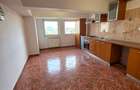 Duplex pe B-ul Unirii, rond Alba Iulia, bloc stradal, vedere mixta