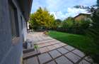 Casă Viile Noi, 330m2 teren,50 m2 construiți,2 locuri parcare proprie,grădină am