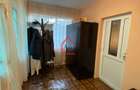 Casa batraneasca, locuibila cu teren intravilan de 1.255mp,  asfalt - 1
