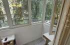 Apartament 3 camere, semidecomandat,  etaj 1. Zona Decebal - 11