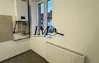 Apartament de vânzare - 3