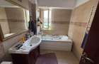Apartament 4 camere de vanzare in Bacau bloc 2007 - 10