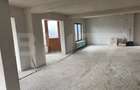 Casa P+E la rosu, teren de 71 ari, Salva