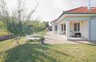 Vila Băile Felix 414mp/3556mp 7dorm 5bai 3 bucătării  vie+cramă livadă filigorie