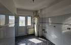 Apartament de vanzare, 3 camere decomandat.Republicii - 12