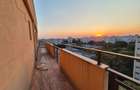 Penthouse 104,97 mp + 192,81 mp terase - piata Sudului