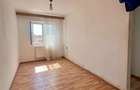 Apartament cu trei camere de renovat in Feldioara, Brasov - 25