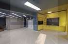 Cladire moderna, superfinisata 500 mp, teren 600 mp, 8 parcari - 2