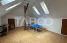 Casa 8 camere individuala curte libera 300mp zona Calea Poplacii Sibiu - 18
