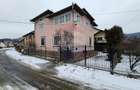 Casă / Vilă  de vânzare în Campulung Moldovenesc, Suceava - 3