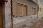 Casă de vânzare cu teren generos în Valea lui Mihai - 2