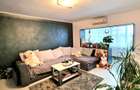 Apartament foarte spatios, 4 camere, 2 băi, 2 balcoane, decomandat - 1