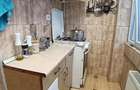 Apartament cu  2 camere de  vânzare, decomandat, zona KM 5 - 4