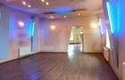 Casa renovabila cu 2 spatii comerciale, 416.6 mp, teren de 781 mp, zona Micro I - 20