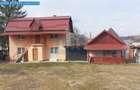 2 case, bucatarie de vara,grajd teren intravilan 2841 mp Margau Cluj - 1
