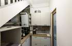 Apartament cu trei unitati locative, baie si bucatarie fiecare, central, Brasov - 23