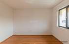 Spatiu comercial/depozit/birouri -Stupini Ocolitoare - 11