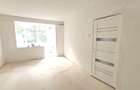 Oportunitate rară, apartament 3 camere, etaj 1, Micro 17, Pret 70000 E - 1