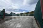 Teren betonat 382 mp cu groapă de vizitare – de închiriat - 3