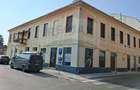 Spațiu comercial 75 mp  Piata Catedralei. Vitrină  si acces din stradă - 1