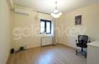 Vila individuala cu 6 camere si gradina generoasa - 9