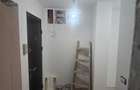 Decomandat cu 2 bai la etajul 2  renovat - 17