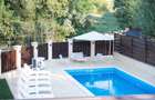 Casă superfinisată, complet mobilată, cu piscină încălzită – 5 camere, 5 băi - 5